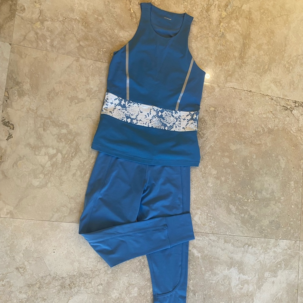 STELLA MCCARTNEY SPORT SET. TOP AND PANTS. NEW!!!